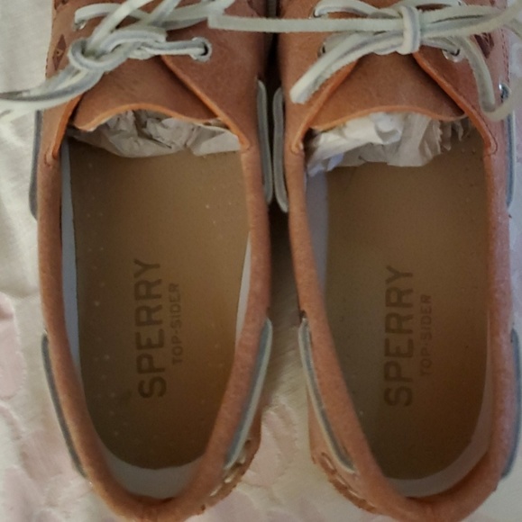 Sperrys - Picture 3 of 4